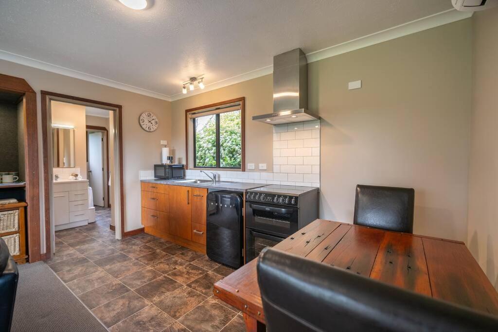 Te Anau Cottage Zewnętrze zdjęcie