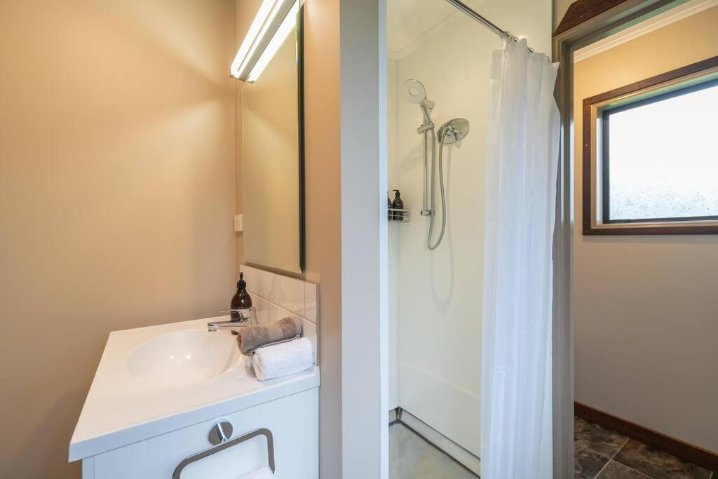 Te Anau Cottage Zewnętrze zdjęcie